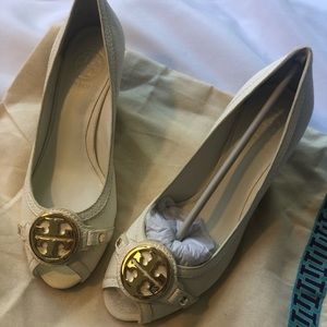 Tory Burch size 7.5m peep toe Wedges